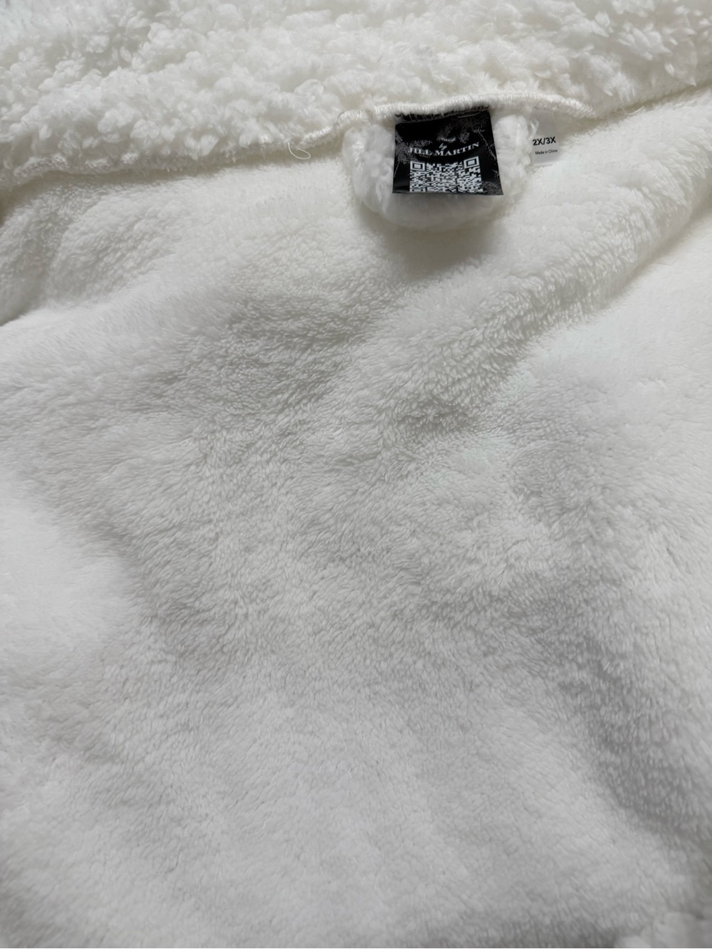 Jill Martin White Sherpa Lounger Jacket Size 2X/3X wearable Hooded Blanket NWT - Picture 5 of 5
